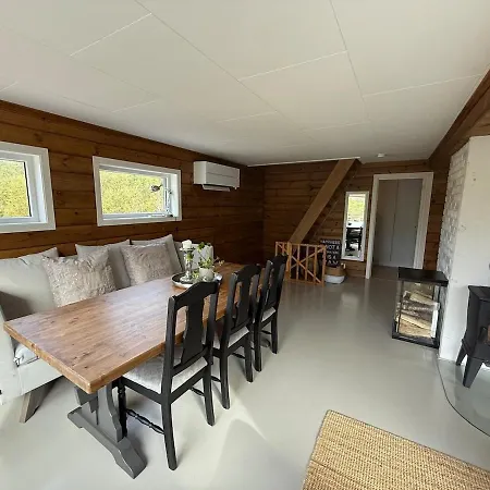 Дом отдыха With Sauna And Aurora Views Karlsoy